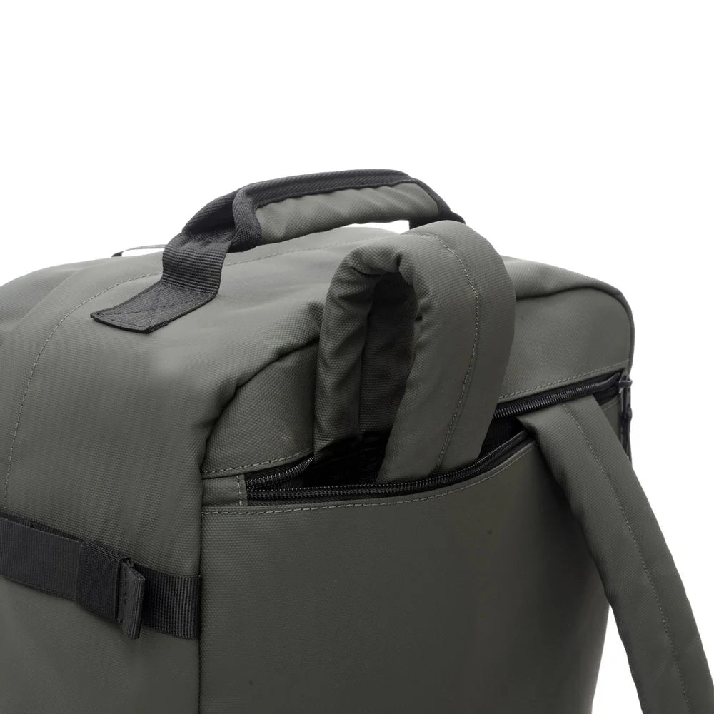 A.G. Spalding&Bros. Zaino Passport Medium in Nylon Gommato Verde Militare Uomo 309420