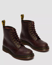 Dr. Martens Stivali 1460 Cherry Red Crazy Horse Rosso Scuro Unisex