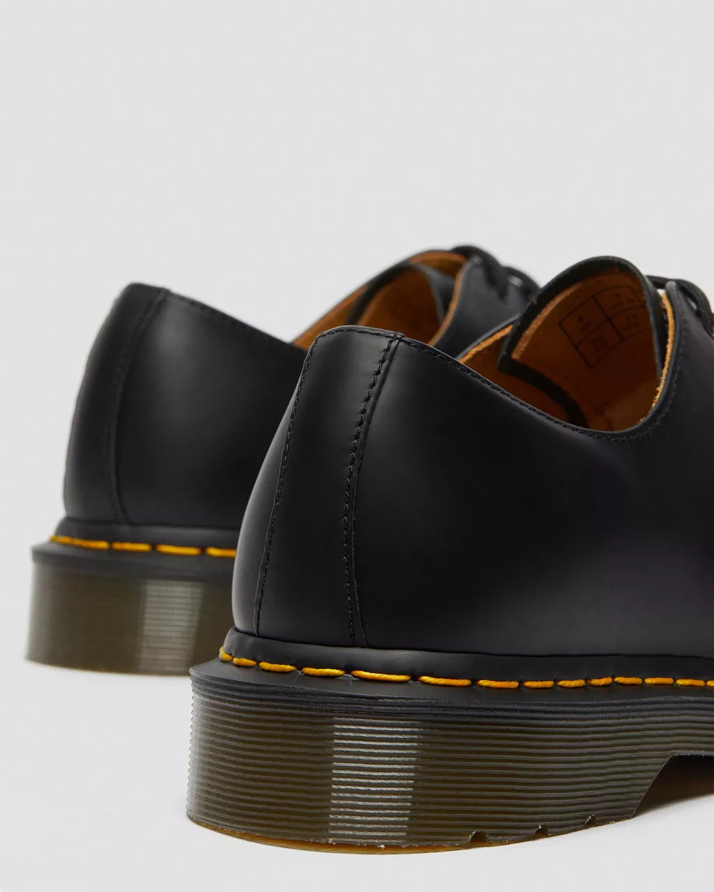 Dr. Martens Scarpe Oxford 1461 Black Smooth in Pelle Nero Unisex