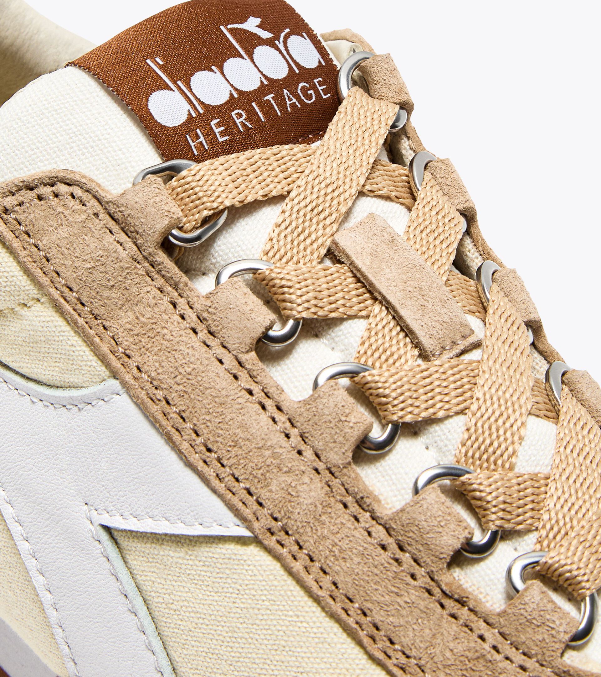 Diadora Heritage Sneaker Equipe Canvas Sw Evo in Misto Pelle Crema Nuvola Unisex
