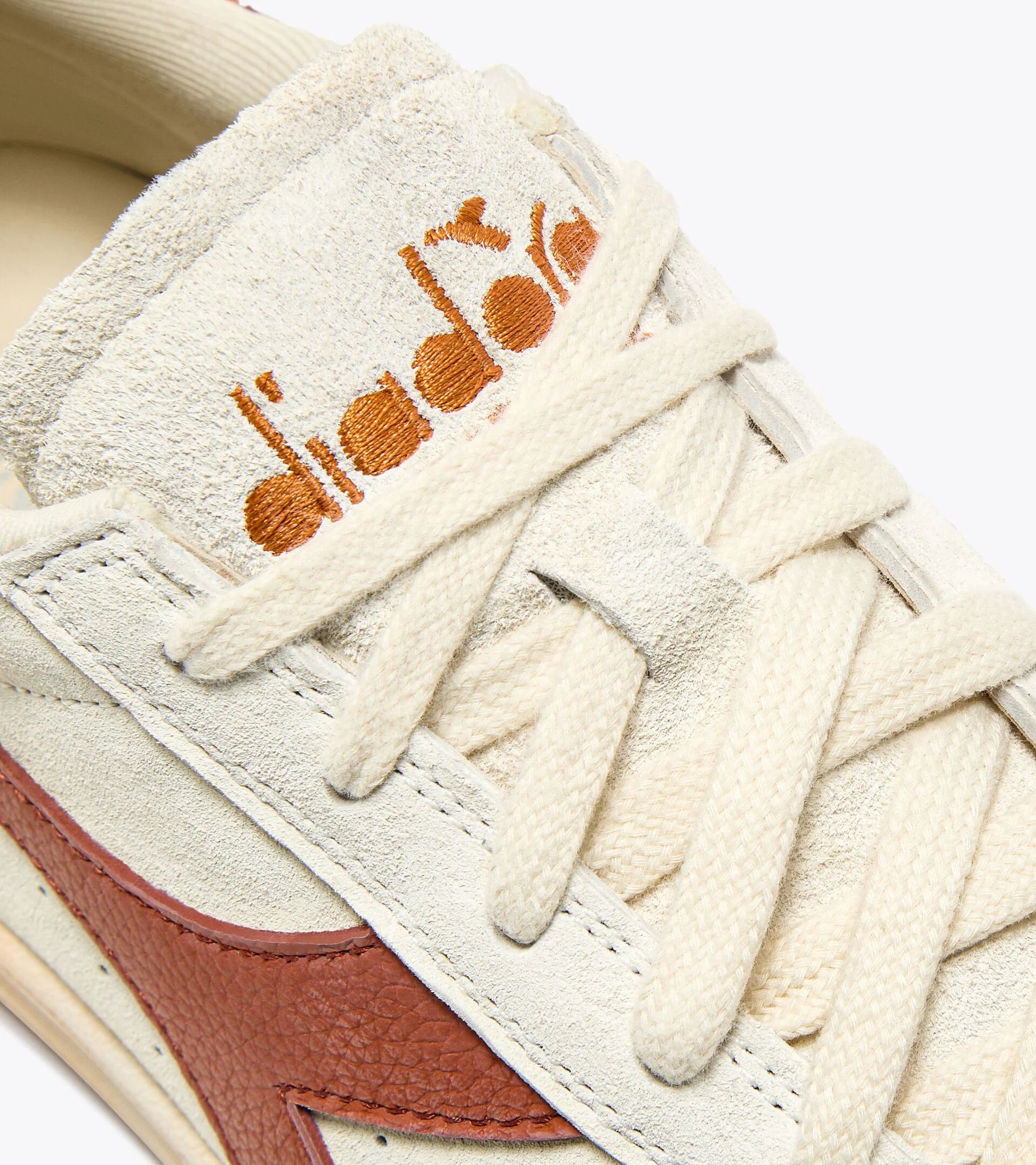 Diadora Heritage Sneaker B.Elite Ascesa in Pelle Premium Bianco Marrone Unisex