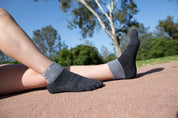 Injinji calze 5 dita da corsa rail Midweight Mini-Crew CoolMax EcoMade 213130 granite
