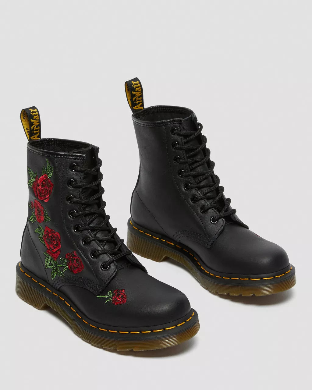 Dr. Martens Stivali Stringati 1460 Vonda Black Softy T in Pelle Nero Donna
