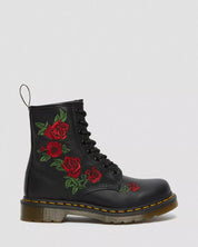 Dr. Martens Stivali Stringati 1460 Vonda Black Softy T in Pelle Nero Donna
