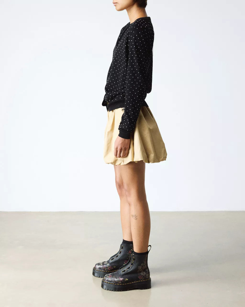 Dr. Martens Stivali Sinclair Black Decayed Roses Classic Tumbled Nappa Nero Donna