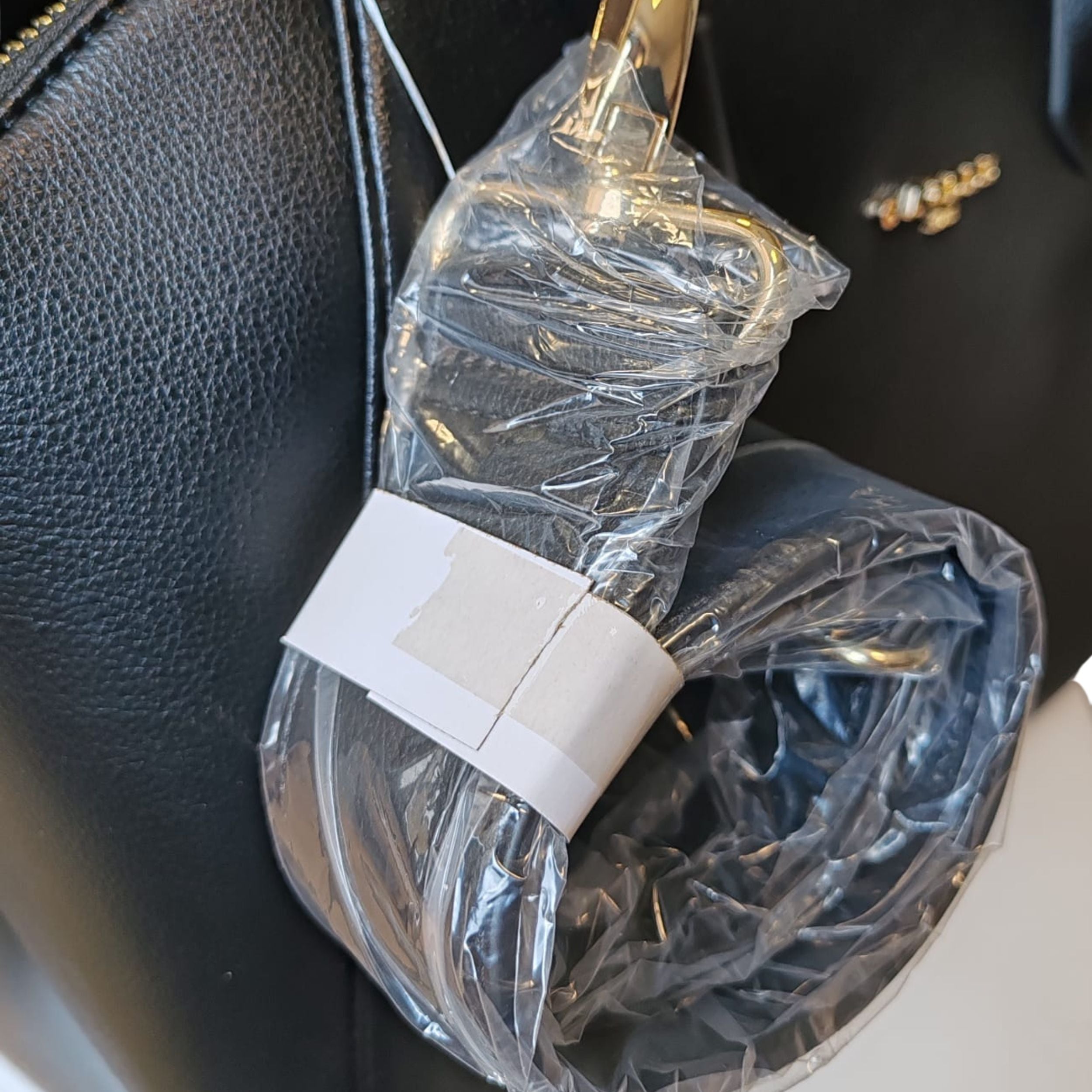 Gaelle Borsa a mano Maxi Duffle in Ecopelle Bottalato Nero Donna GAACW02324