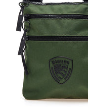 Blauer Nylon Crossbody Bag
 Basic Green Room Man