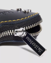 Dr. Martens Micro Borsa a mano Heart Black Kiev 11x10 cm Pelle Nero con Portachiavi