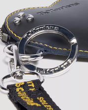 Dr. Martens Micro Borsa a mano Heart Black Kiev 11x10 cm Pelle Nero con Portachiavi