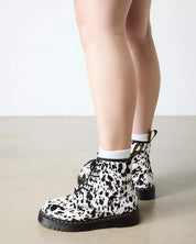 Dr. Martens Combat Boots 1460 Bex Cream Dalmatian in Pelle Unisex