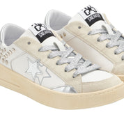 2Star Scarpe Sneakers Made in Italy artigianali Enjoy Star Pelle donna Bianco Borchie