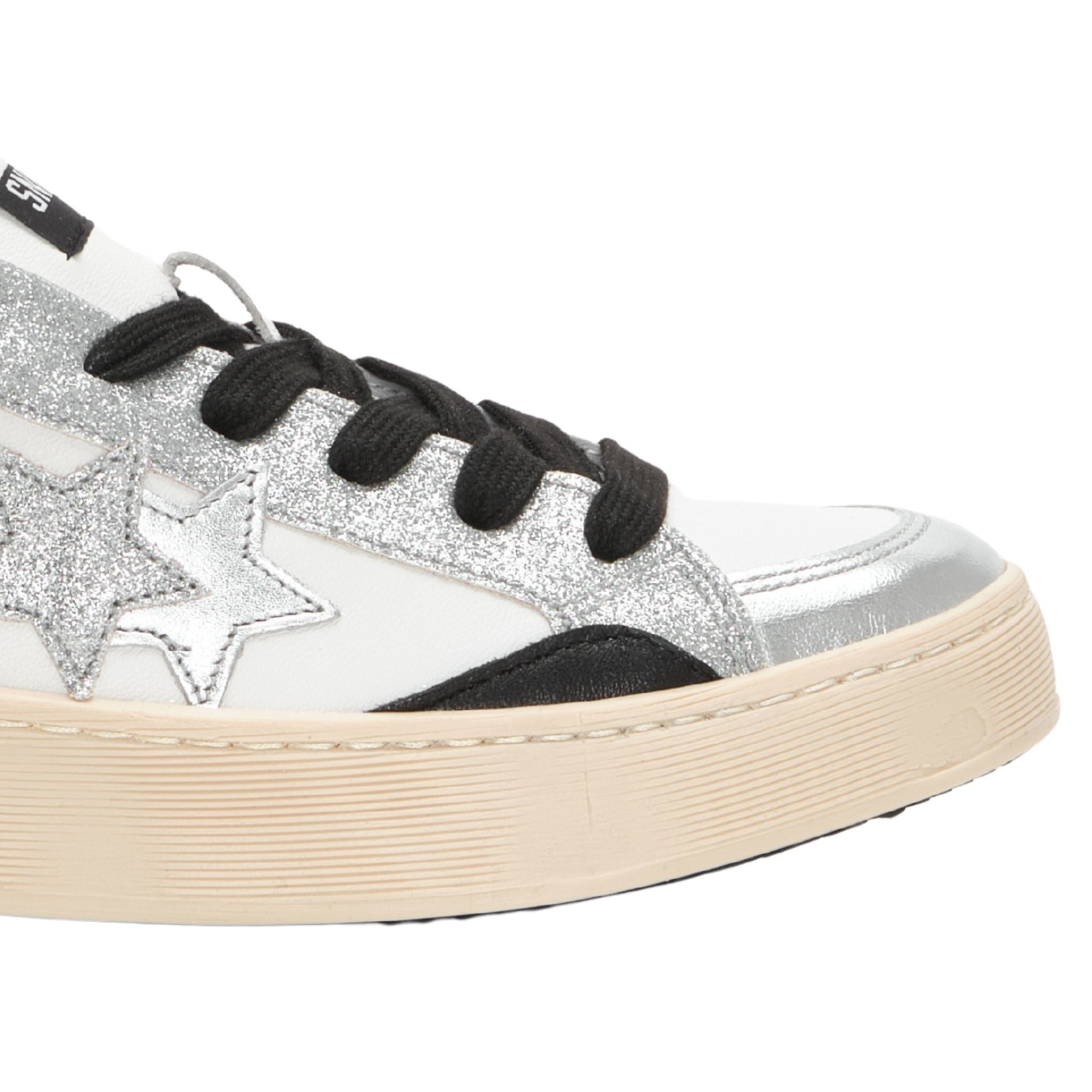 2Star Scarpe Sneakers Made in Italy artigianali Enjoy Star Pelle donna Bianco argento nero