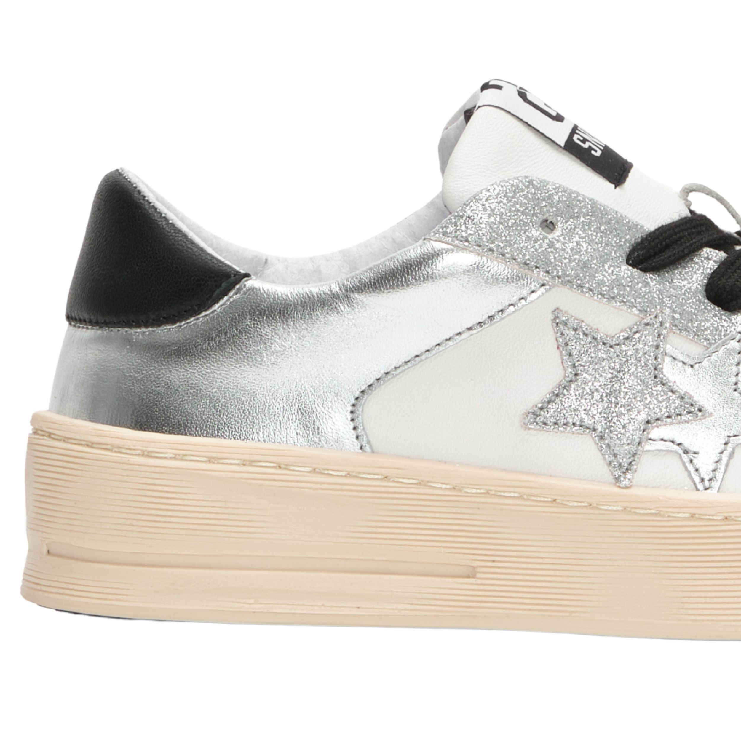 2Star Scarpe Sneakers Made in Italy artigianali Enjoy Star Pelle donna Bianco argento nero