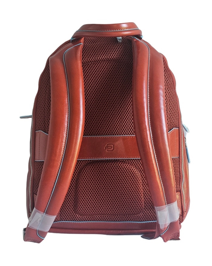 Piquadro Unisex Adult Leather Backpack Brown Men 3