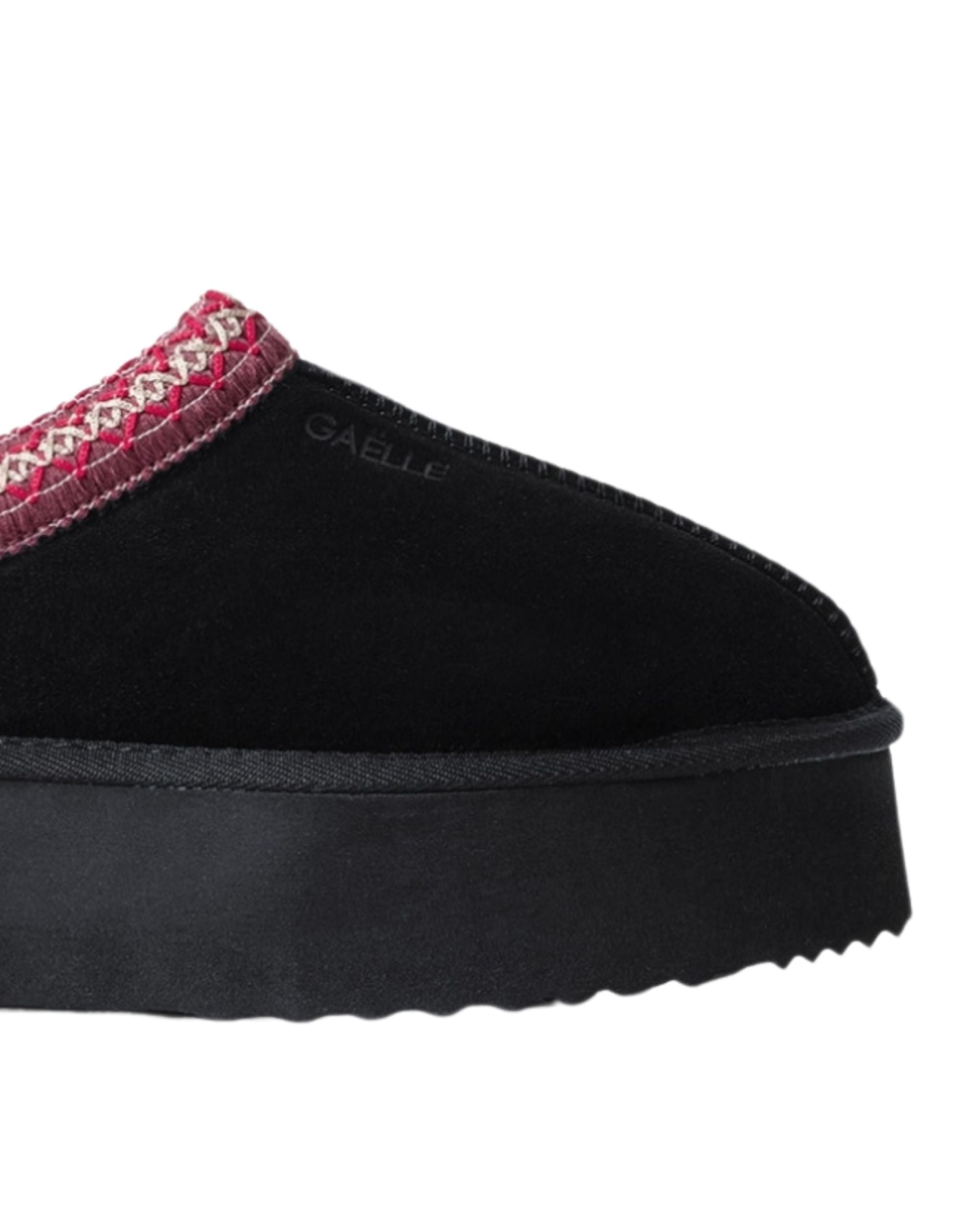 Gaelle Eskimo Sabot In Suede Nero Donna