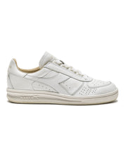 Diadora Heritage Pelle Premium Stone Wash Ceratura Naturale Bianco Unisex