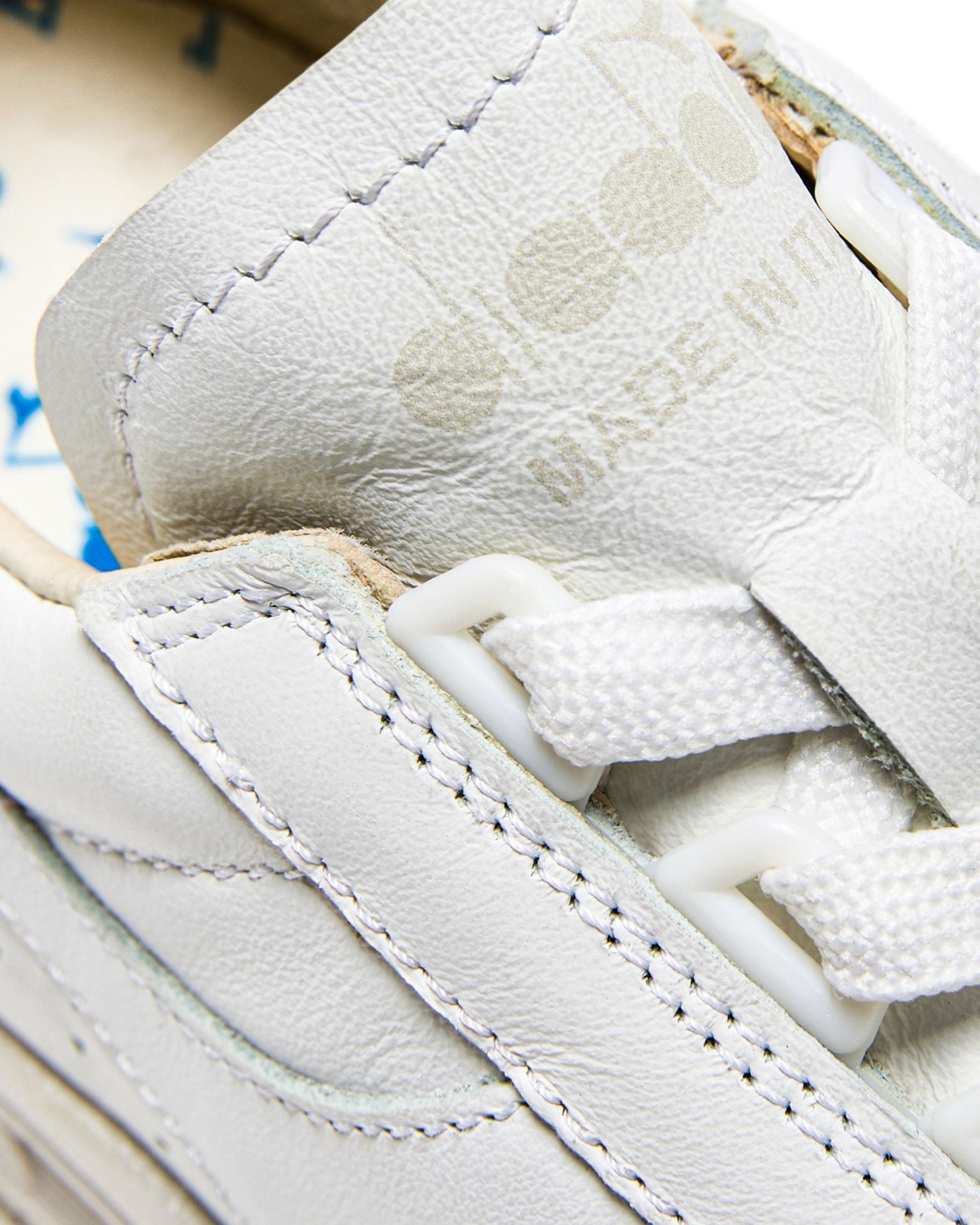 Diadora Heritage Pelle Premium Stone Wash Ceratura Naturale Bianco Unisex