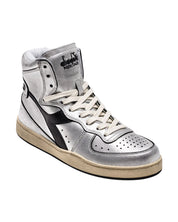 Diadora Heritage Pelle Premium Stone Wash Ceratura Naturale Argento Donna
