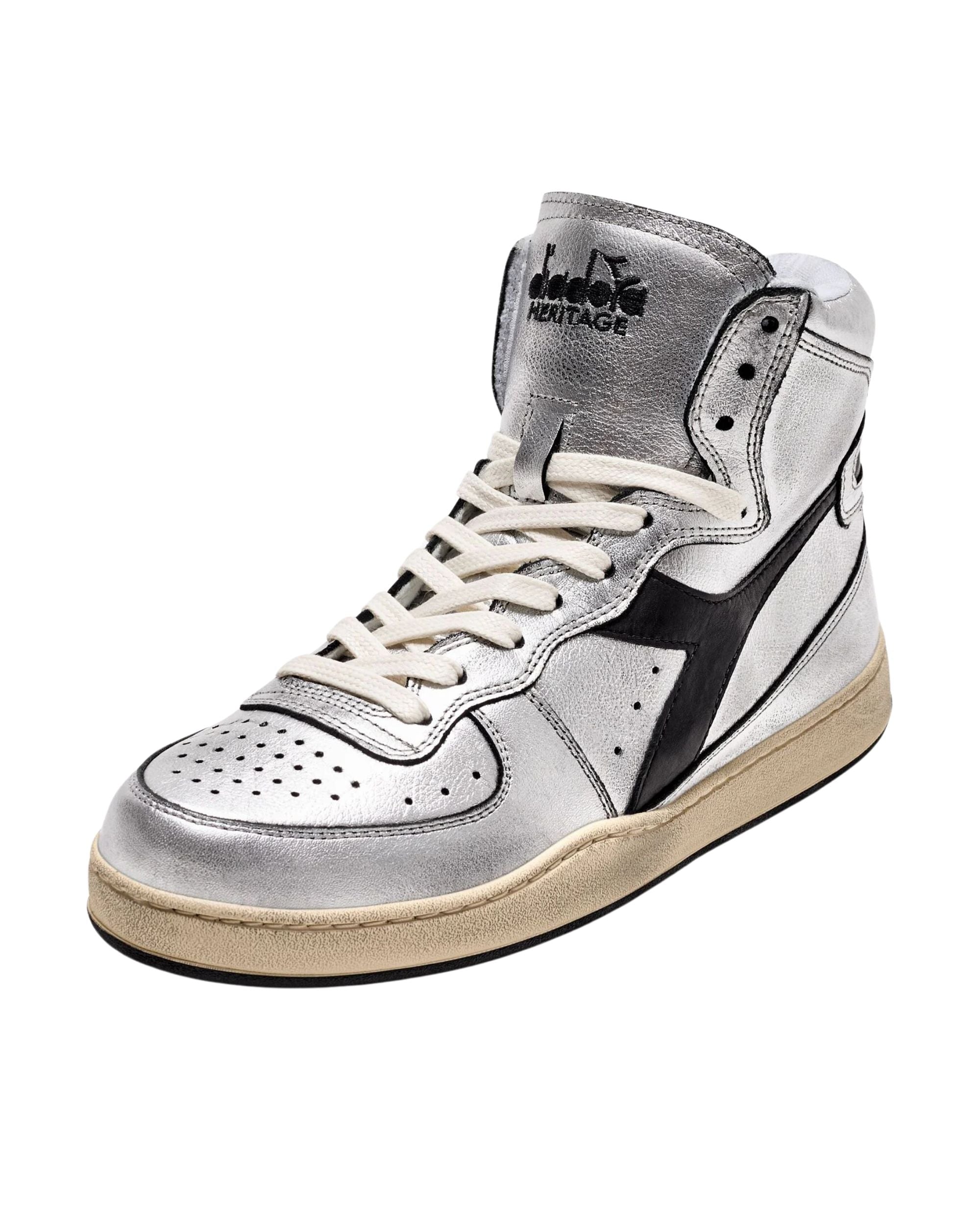 Diadora Heritage Pelle Premium Stone Wash Ceratura Naturale Argento Donna