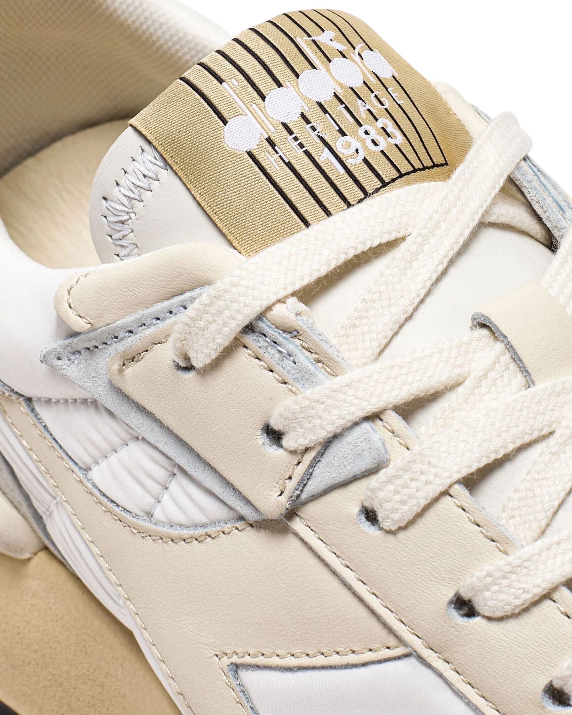 Diadora Heritage Sneaker Casual Con Tomaia Dettagli In Pelle Bianco Unisex