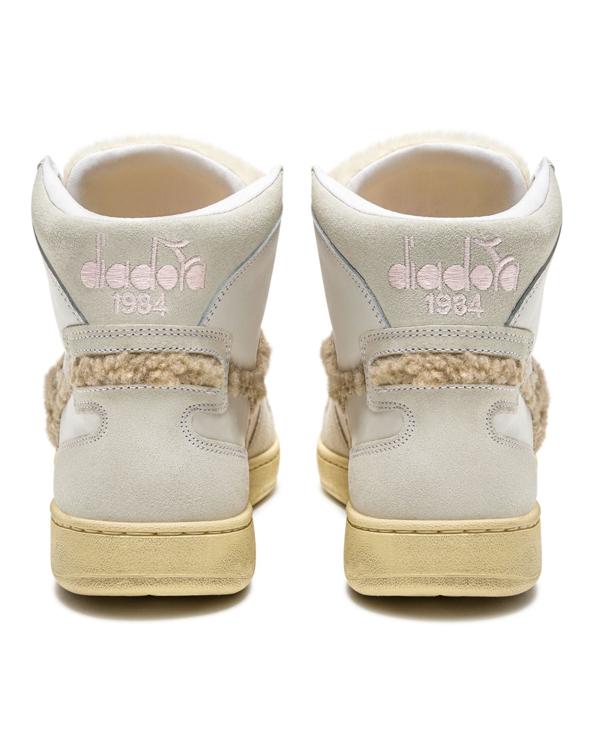 Diadora Heritage Pelle Premium Stone Wash Ceratura Naturale Bianco Donna