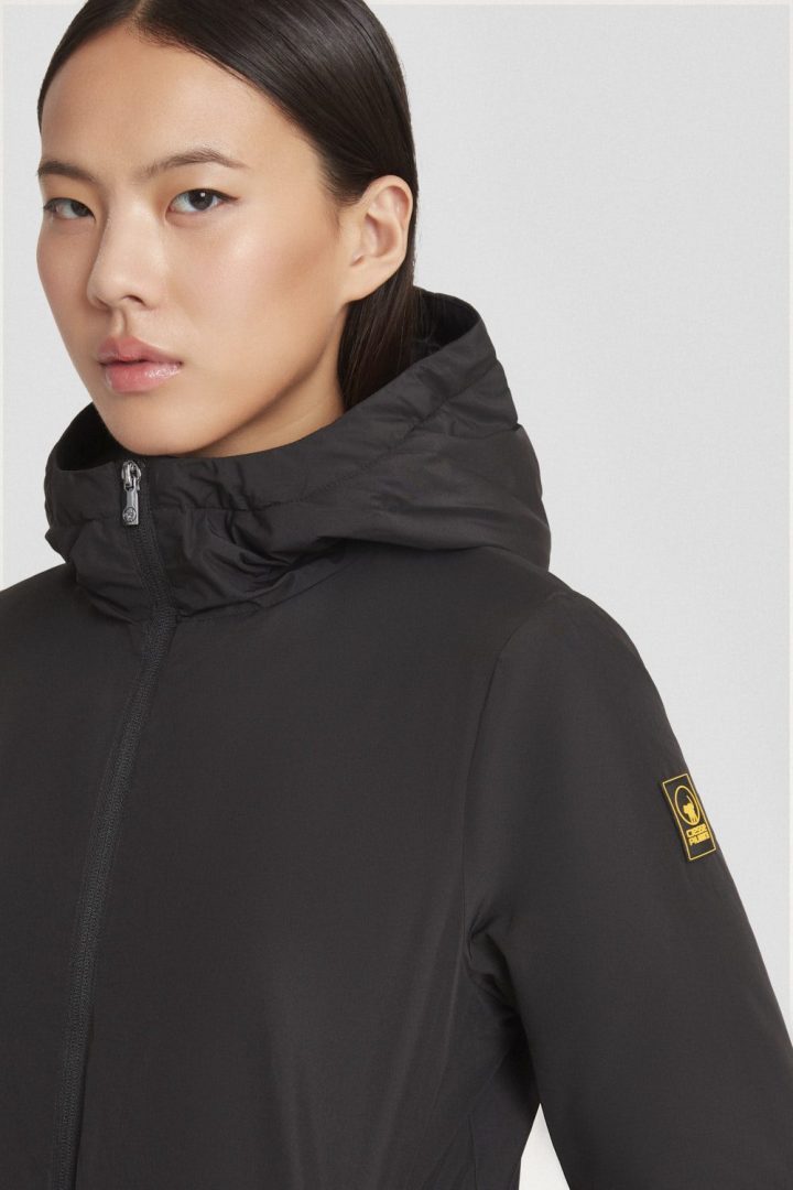 Ciesse Piumini Matilda Giacca lunga imbottita nera con cappuccio donna