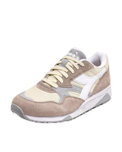 Diadora Sneakers N902 Suede Brown