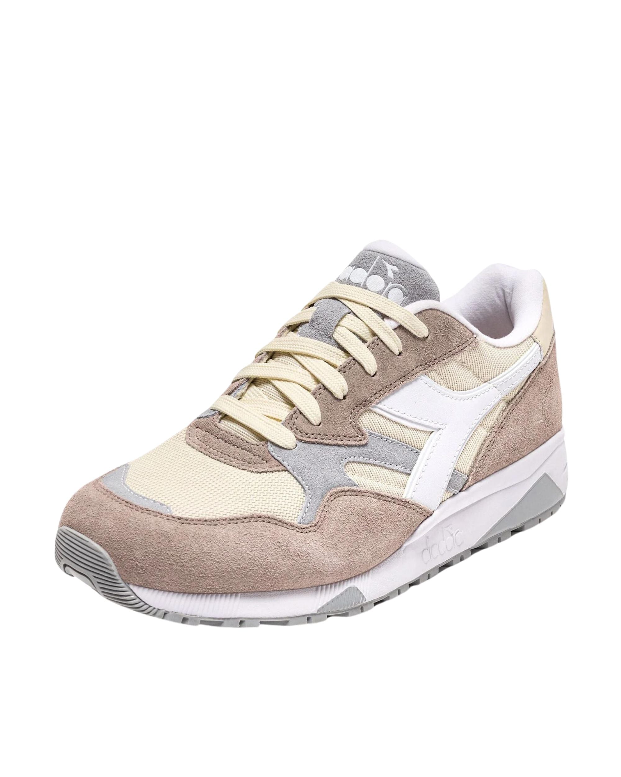 Diadora Sneakers N902 Suede Brown