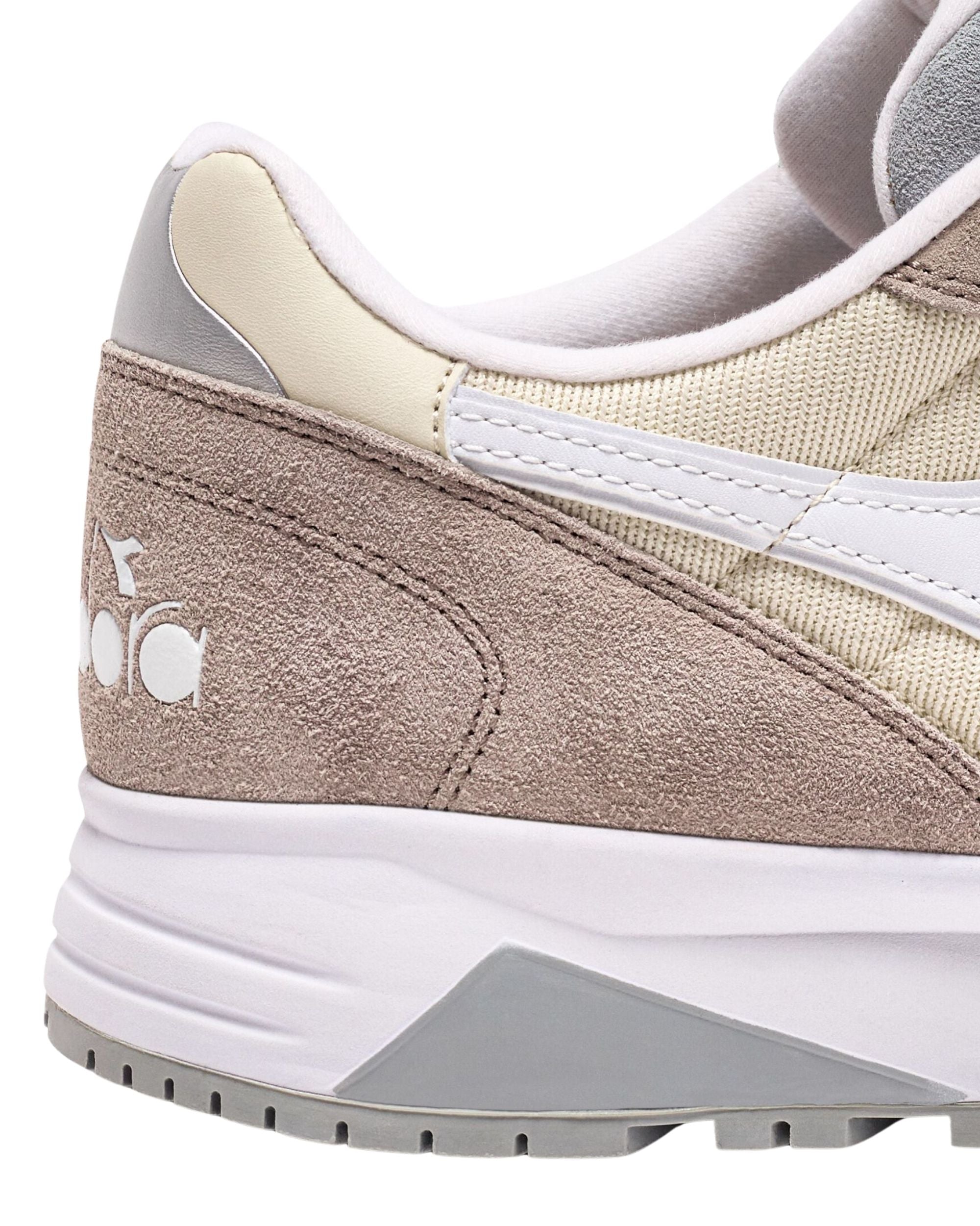 Diadora Sneakers N902 Suede Brown