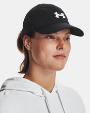 Under Armour Cappello Baseball UA Blitzing con visiera Poliestere Nero Logo Bianco