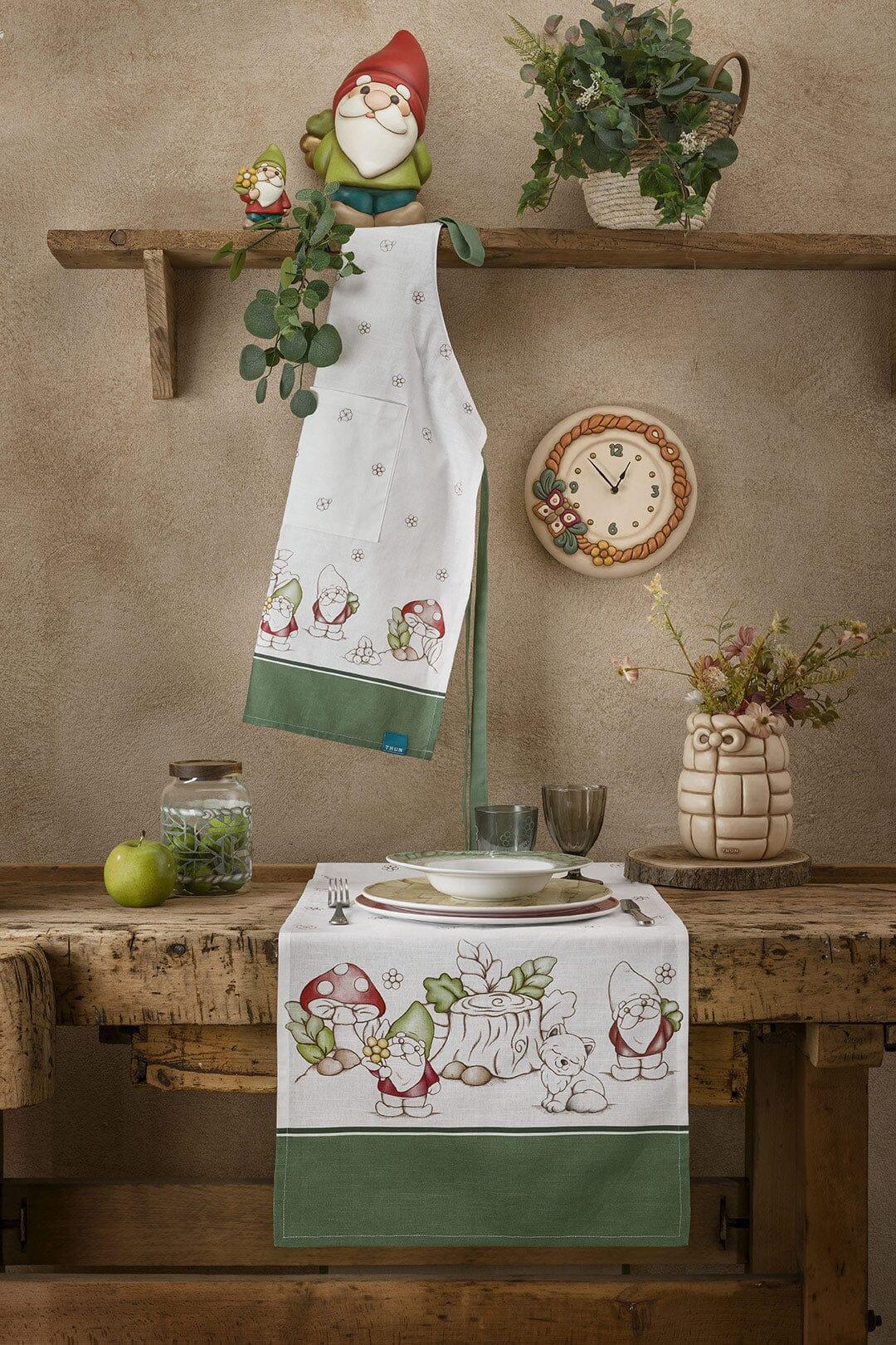 THUN Grembiule Inverno Incantato 60x90 cm Gnomes Sage Green 100% Cotone