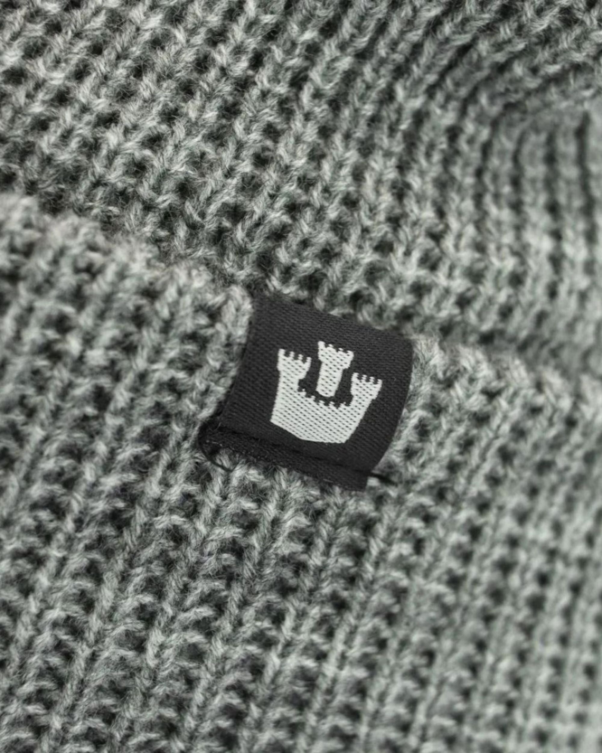 Goorin Bros. Cappello Beanie Hat Cuffia Con Patch Frontale E Logo Su Lato Grigio Unisex