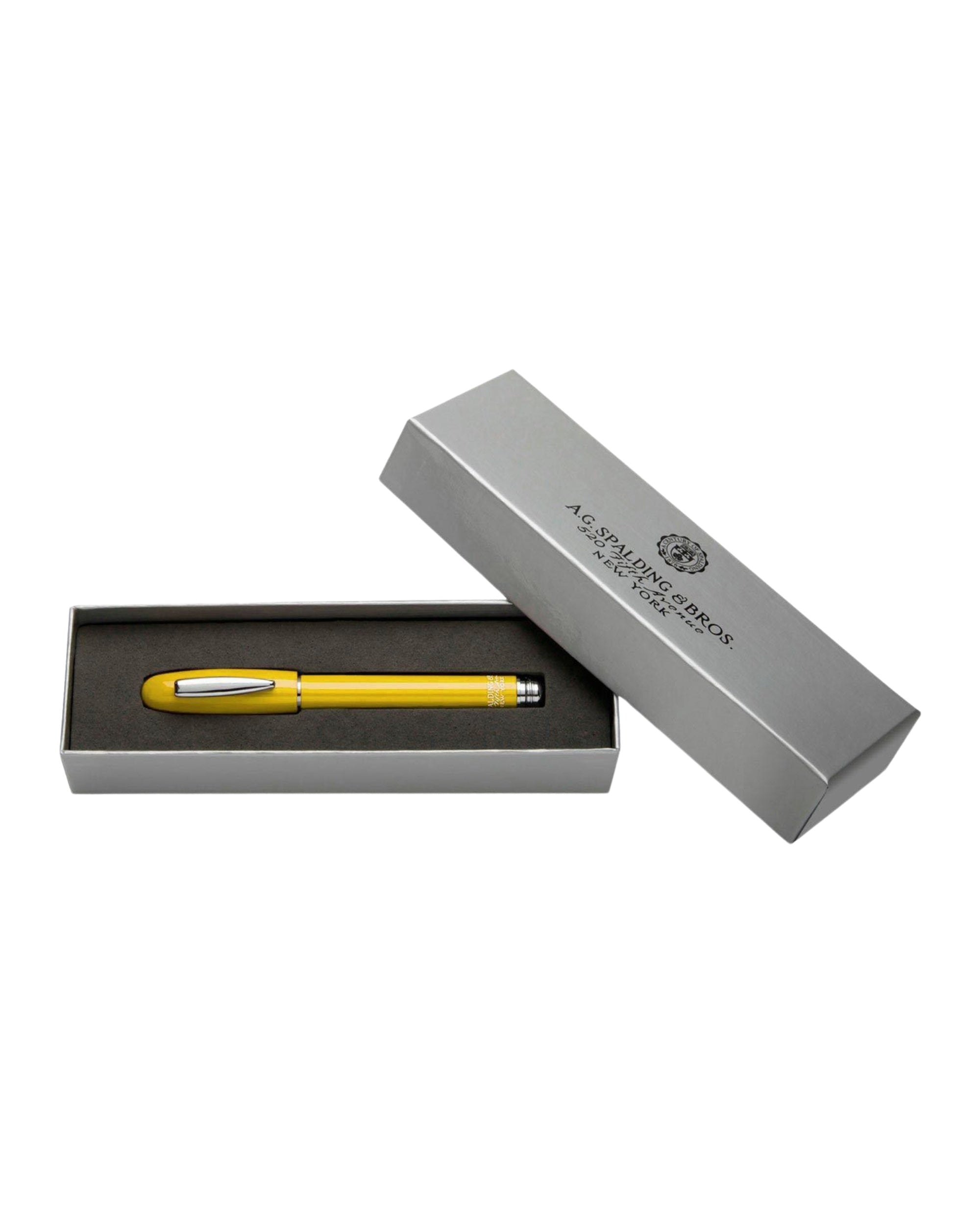 A.g.spalding&bros. Short Classic Roller Giallo Unisex